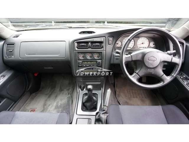 Nissan Stagea 2000 thumbnail 3