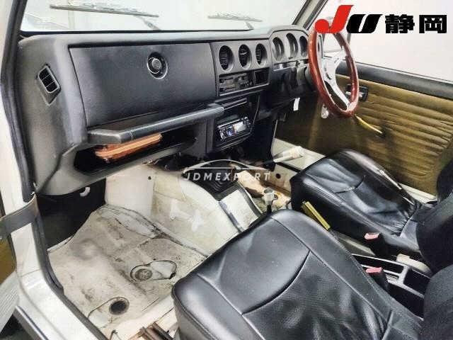 Suzuki Jimny 1998 thumbnail 7