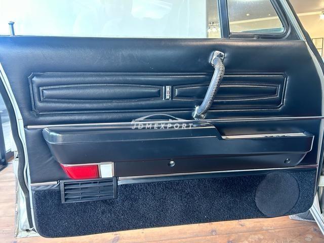 Nissan President 1988 thumbnail 20