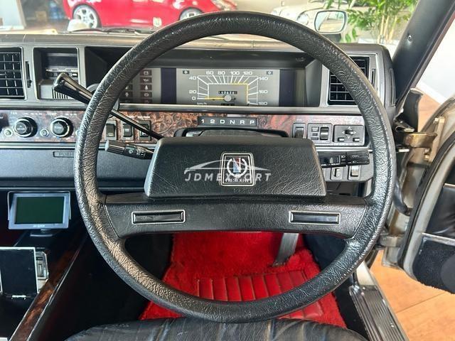 Nissan President 1988 thumbnail 13