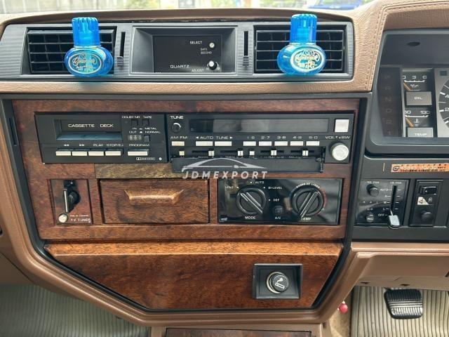 Nissan Cedric 1983 thumbnail 16