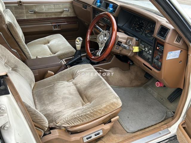 Nissan Cedric 1983 thumbnail 3