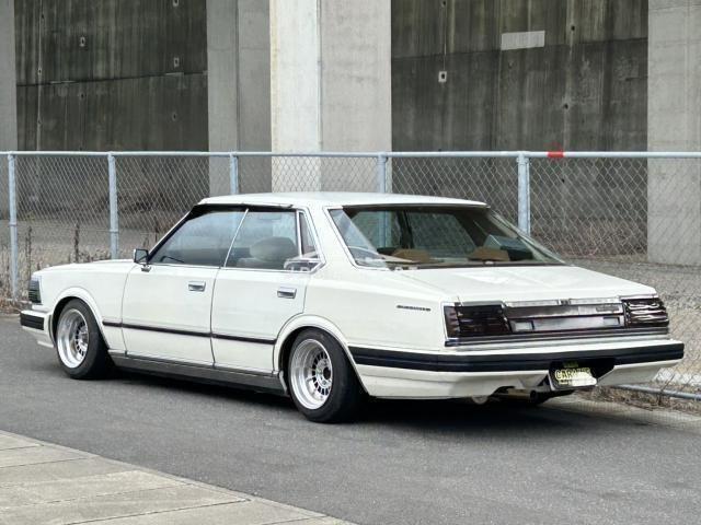 Nissan Cedric 1983 thumbnail 11