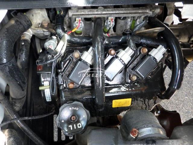 Mitsubishi Minicab Truck 2000 thumbnail 9