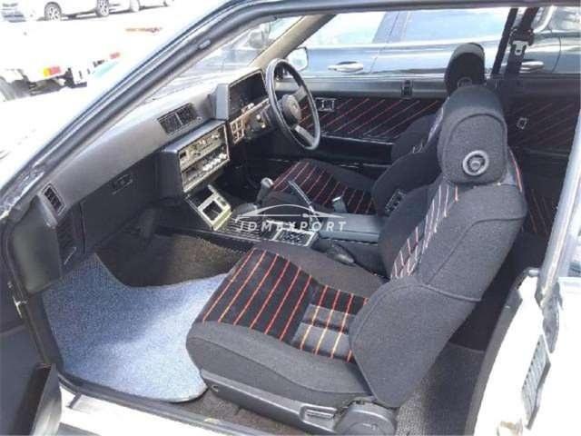 Nissan Skyline Coupe 1983 thumbnail 5