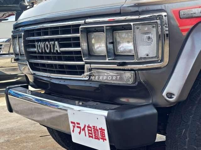 Toyota Land Cruiser 1987 thumbnail 37