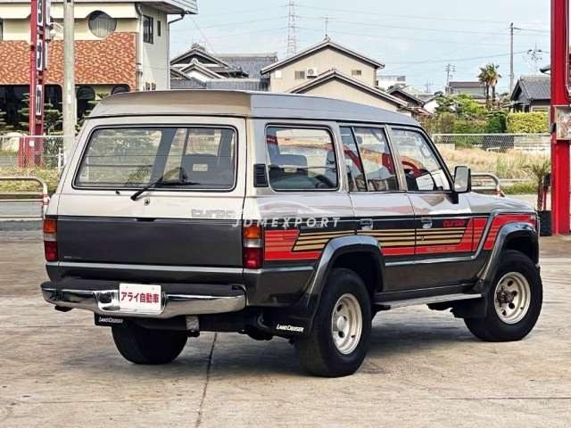 Toyota Land Cruiser 1987 thumbnail 51