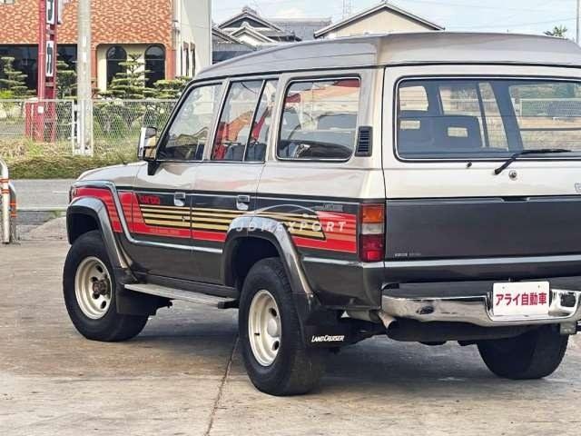 Toyota Land Cruiser 1987 thumbnail 7