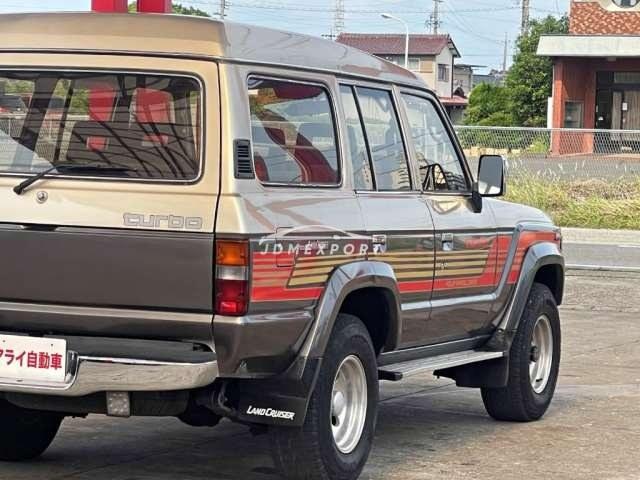 Toyota Land Cruiser 1987 thumbnail 9