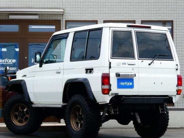 Toyota Land Cruiser 70 1999 thumbnail 11