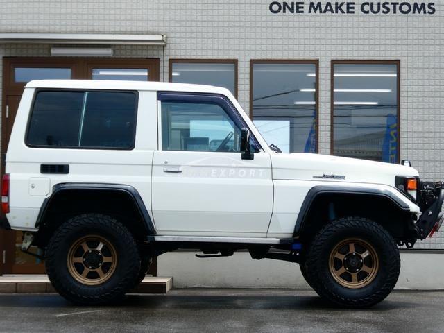 Toyota Land Cruiser 70 1999 thumbnail 9