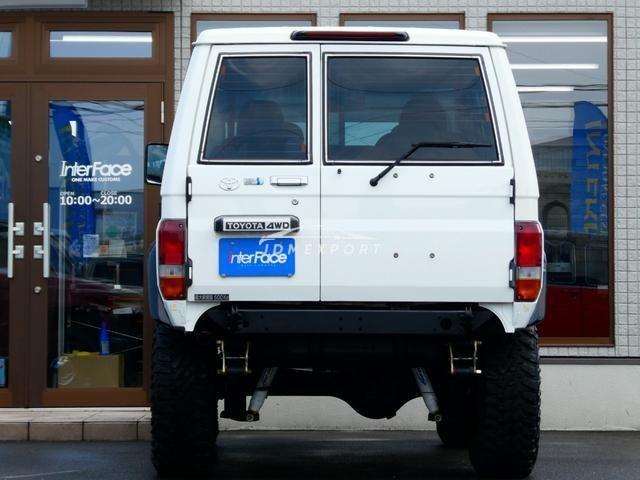 Toyota Land Cruiser 70 1999 thumbnail 14