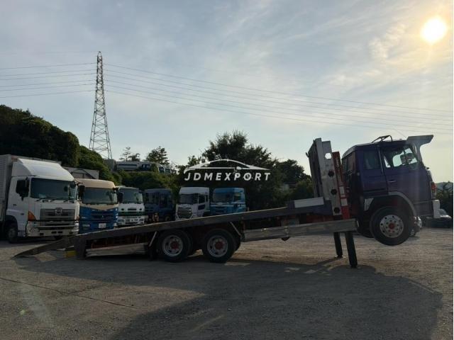 Hino Super Dolphin 1992 thumbnail 8