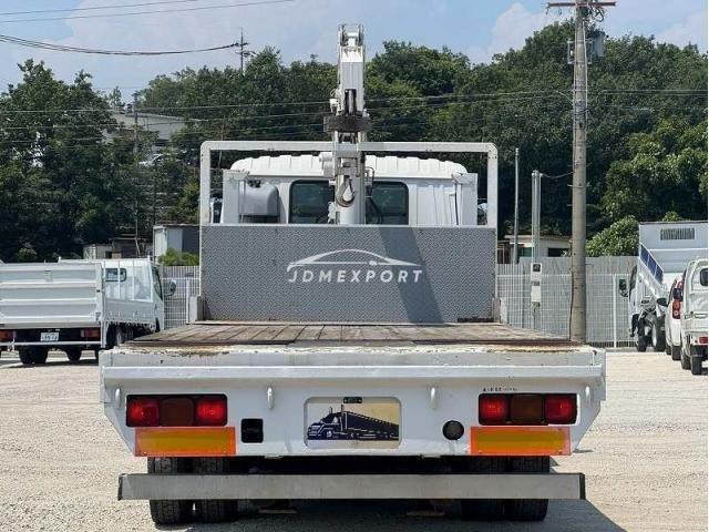Isuzu Forward 2000 thumbnail 5