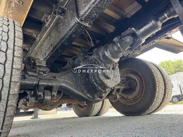 Isuzu Forward 2000 thumbnail 30