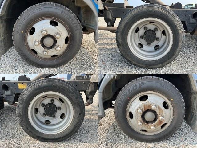 Mitsubishi Fuso Canter 1998 thumbnail 18