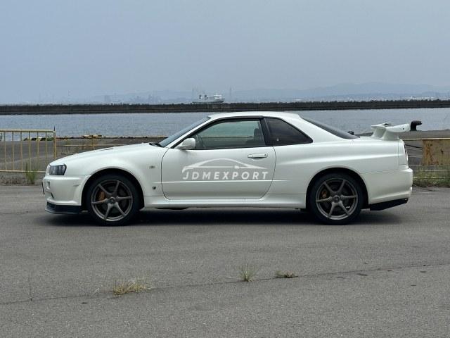 Nissan Skyline GT-R 2001 thumbnail 21
