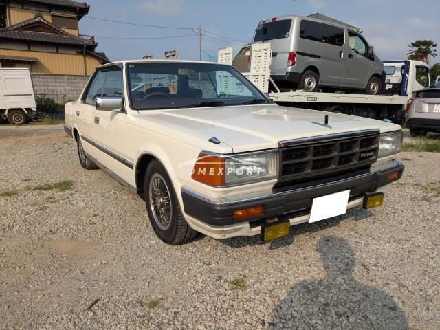 Nissan Cedric 1983