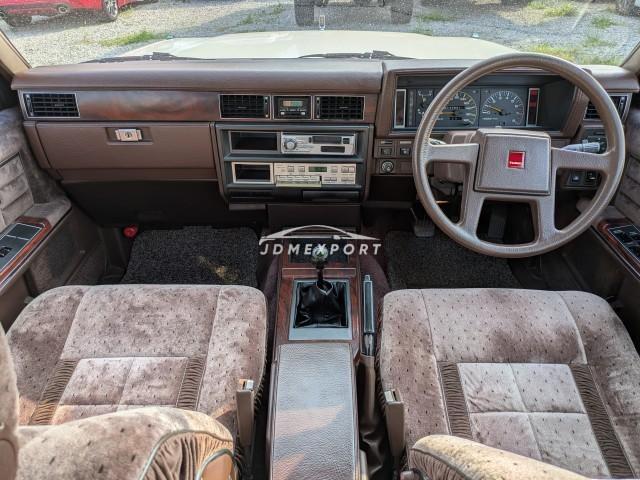 Nissan Cedric 1983 thumbnail 16