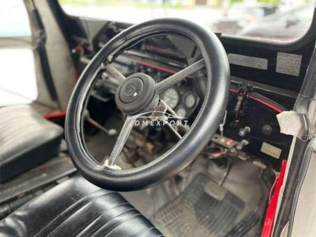 Mitsubishi Jeep 1978 thumbnail 10