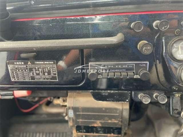 Mitsubishi Jeep 1978 thumbnail 16