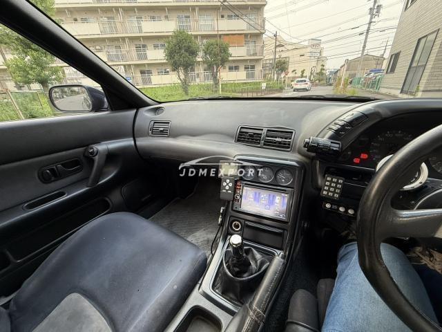 Nissan Skyline GT-R 1991 thumbnail 16