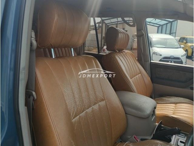 Toyota Land Cruiser Wagon 2000 thumbnail 12