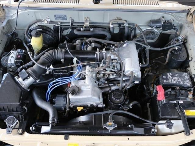 Toyota Land Cruiser Prado 2001 thumbnail 10