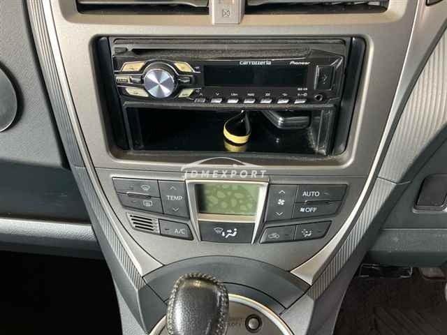 Toyota Ractis thumbnail 7