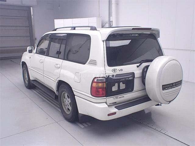 Toyota Land Cruiser Wagon 2000 thumbnail 2