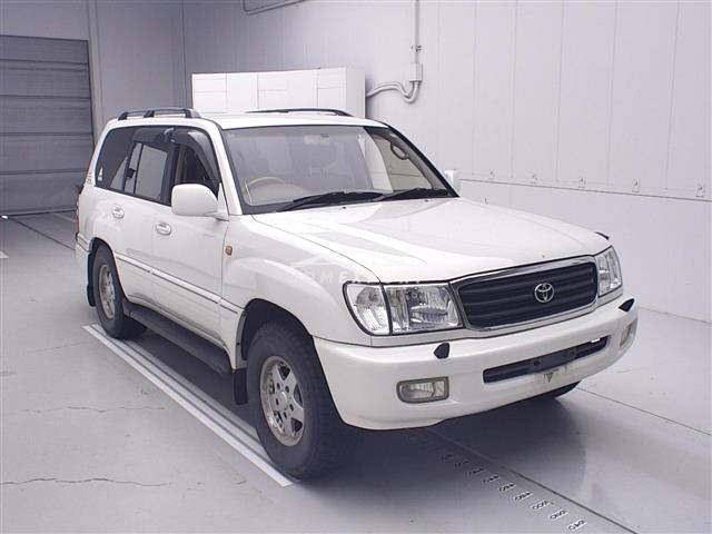 Toyota Land Cruiser Wagon 2000