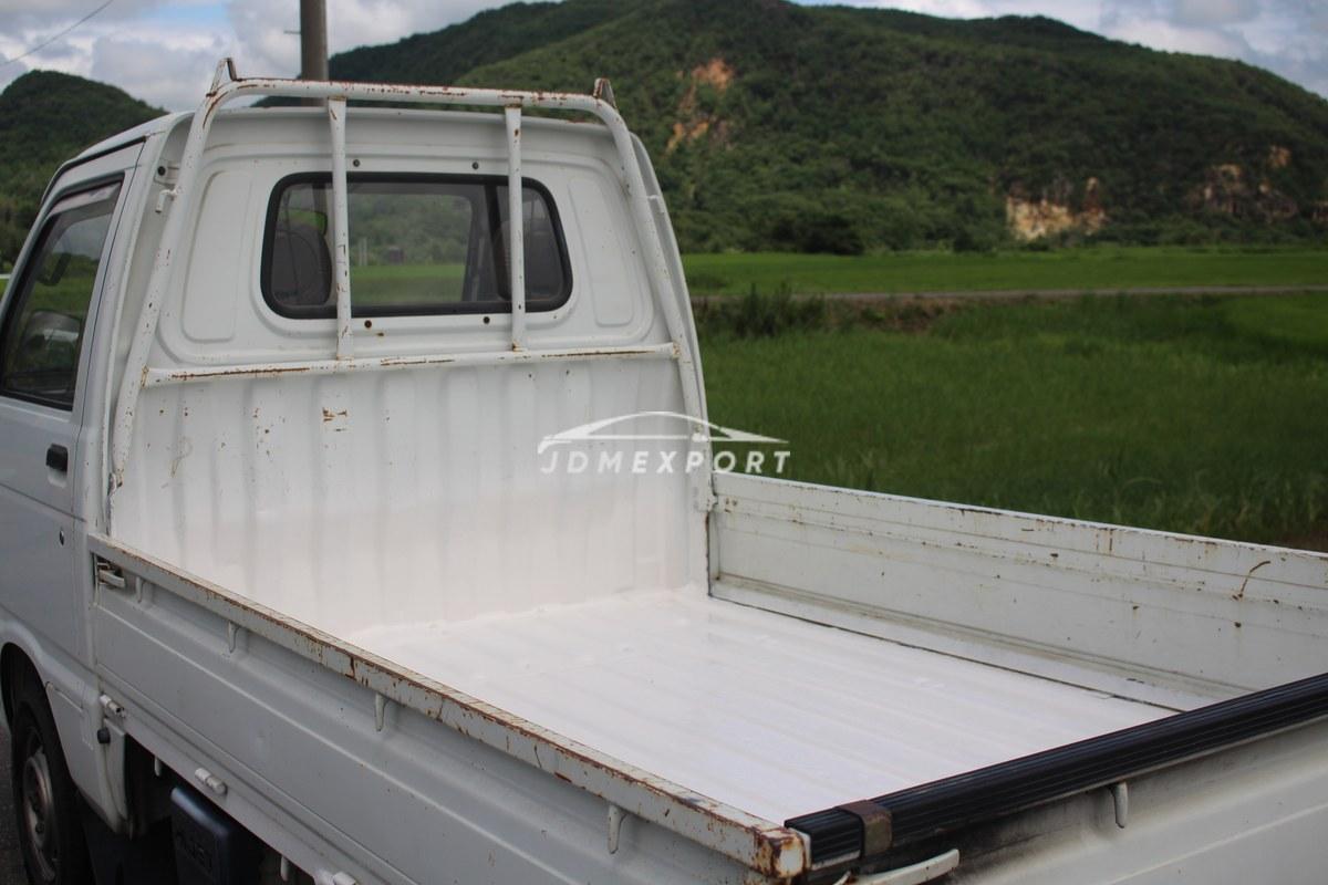 Daihatsu Hijet Truck 1992 thumbnail 4