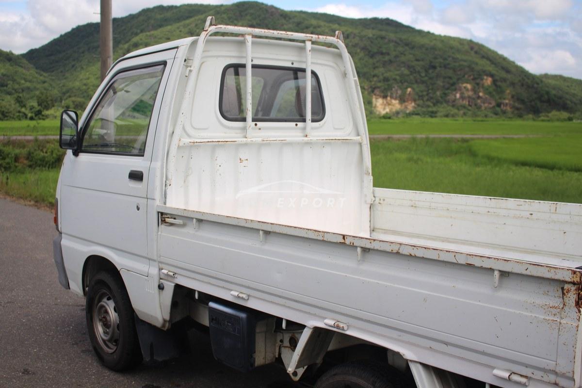 Daihatsu Hijet Truck 1992 thumbnail 3