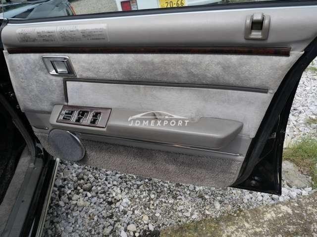 Toyota Crown 1983 thumbnail 12