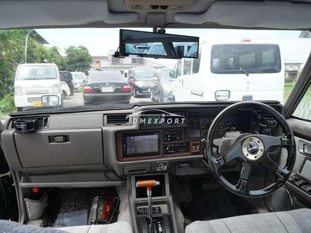 Toyota Crown 1983 thumbnail 17