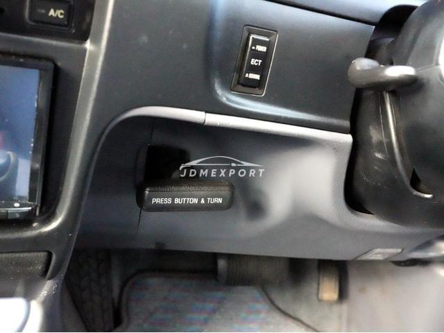 Toyota Hilux Sports Pick Up 1999 thumbnail 21