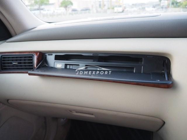 Toyota Crown Majesta 2000 thumbnail 16