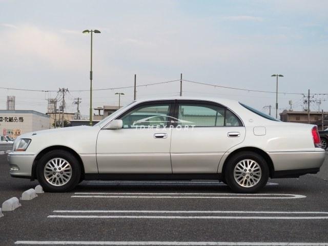 Toyota Crown Majesta 2000 thumbnail 9
