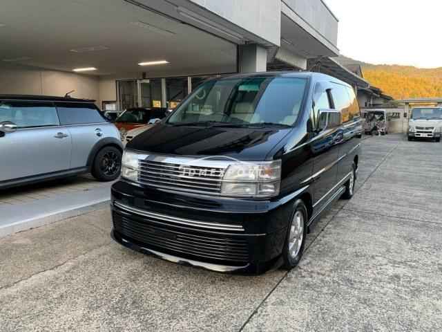 Nissan Elgrand 1999