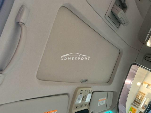 Nissan Elgrand 1999 thumbnail 17