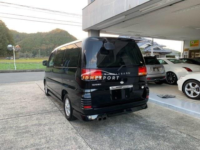 Nissan Elgrand 1999 thumbnail 3