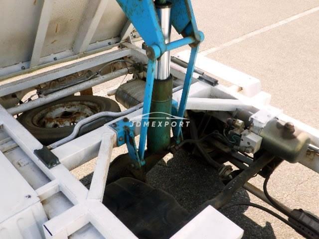 Suzuki Carry Truck 1999 thumbnail 23
