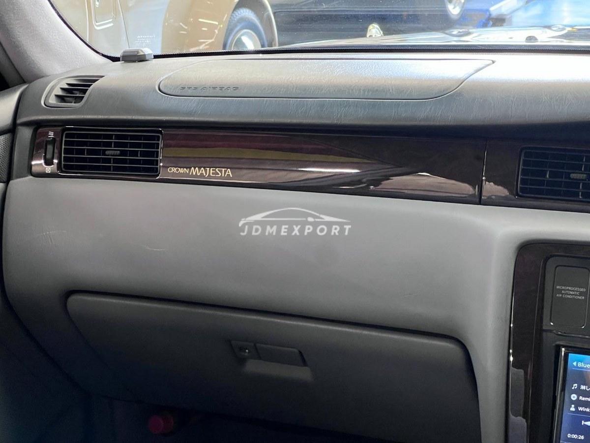 Toyota Crown Majesta 1996 thumbnail 10