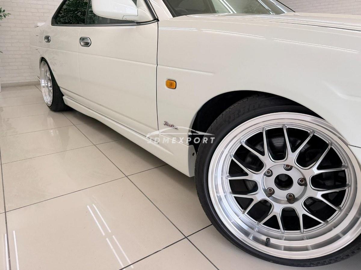 Nissan Laurel 1999 thumbnail 4