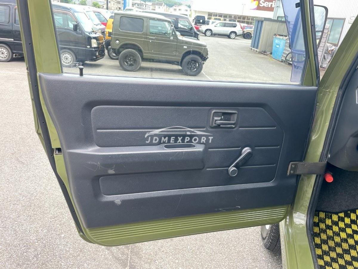 Suzuki Jimny 1997 thumbnail 34