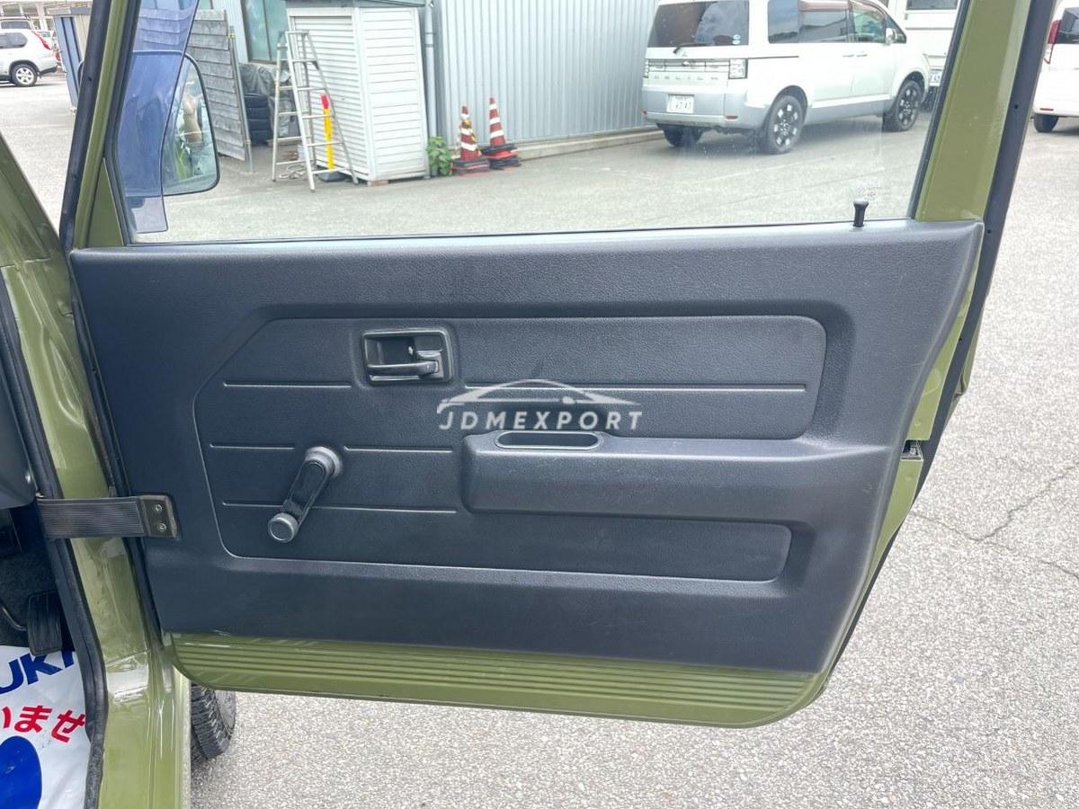 Suzuki Jimny 1997 thumbnail 36