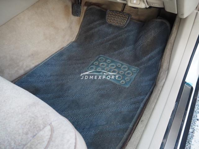 Toyota Crown Majesta 2000 thumbnail 14
