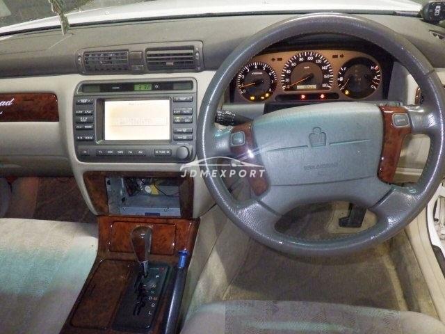 Toyota Crown 2000 thumbnail 5