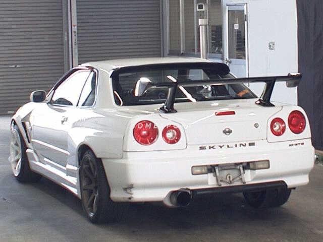Nissan Skyline Coupe 2000 thumbnail 2