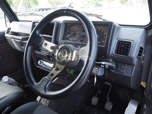 Suzuki Jimny 1995 thumbnail 3